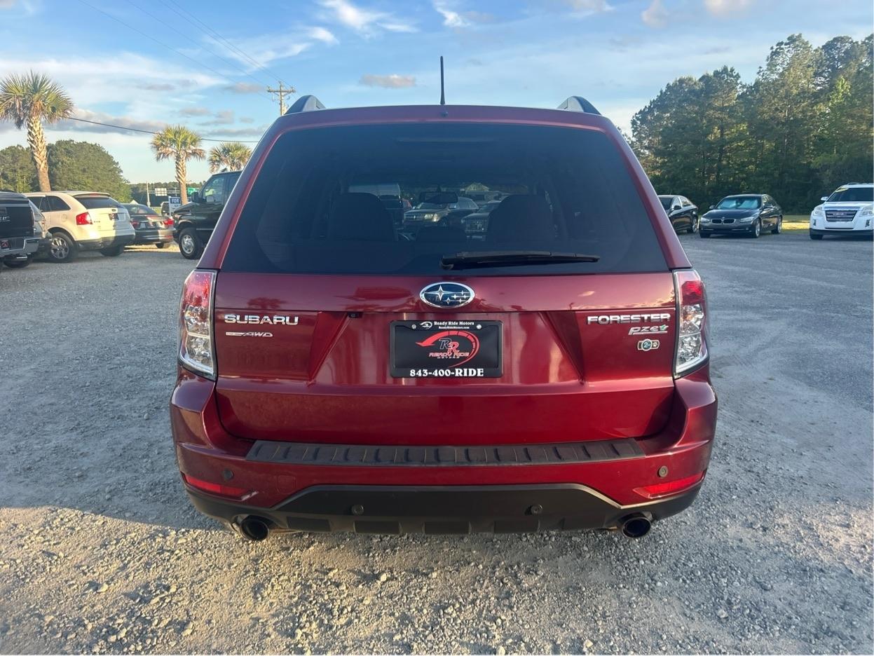 Subaru Forester 2.5X Limited 2011