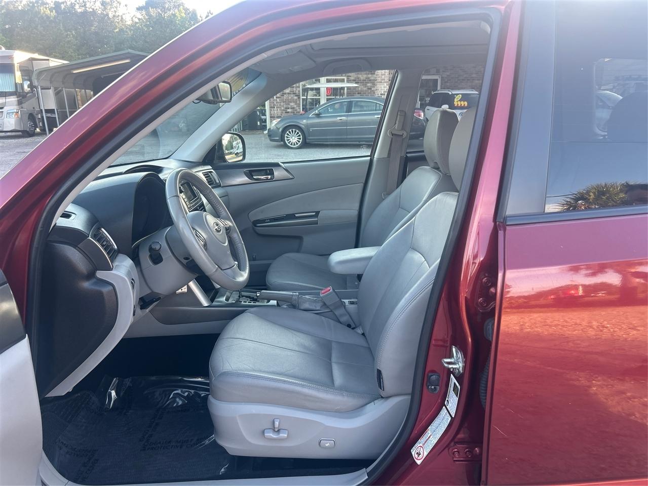 Subaru Forester 2.5X Limited 2011