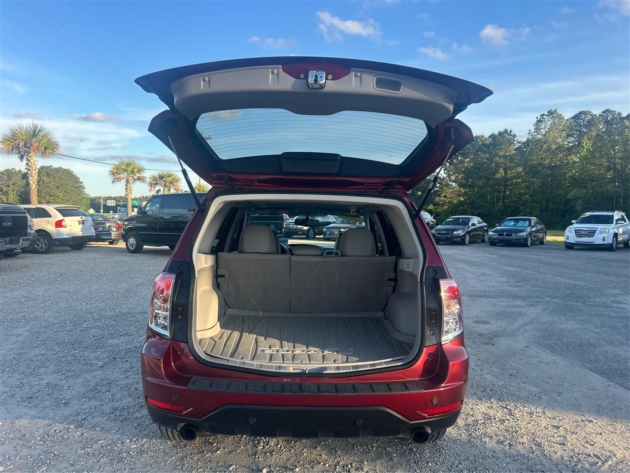 Subaru Forester 2.5X Limited 2011