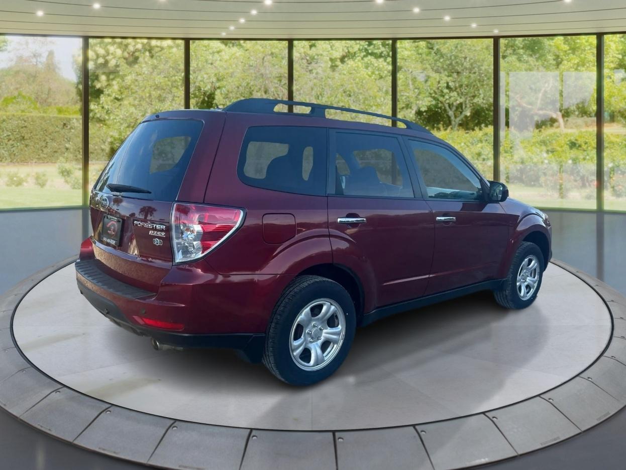 Subaru Forester 2.5X Limited 2011