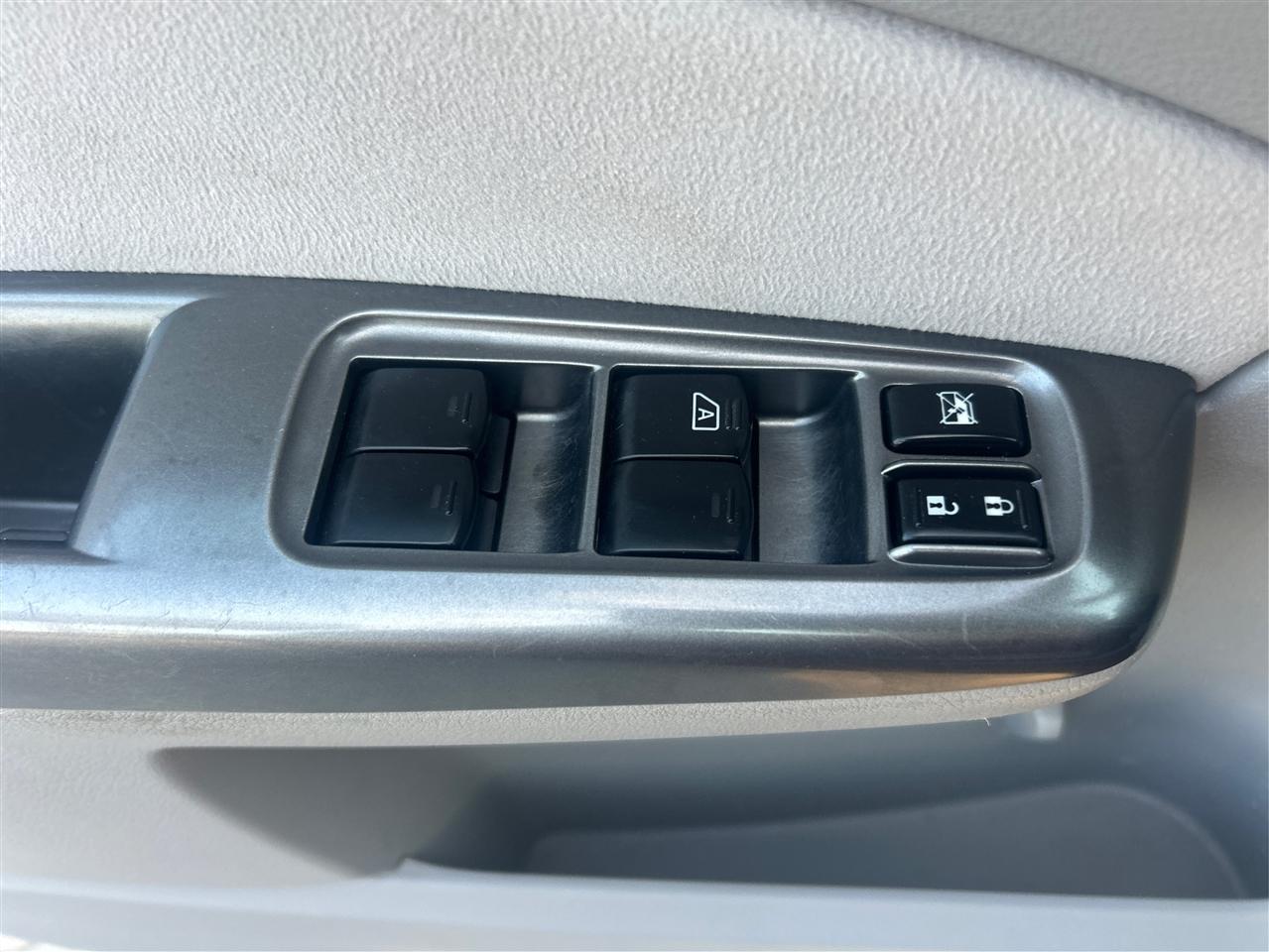 Subaru Forester 2.5X Limited 2011