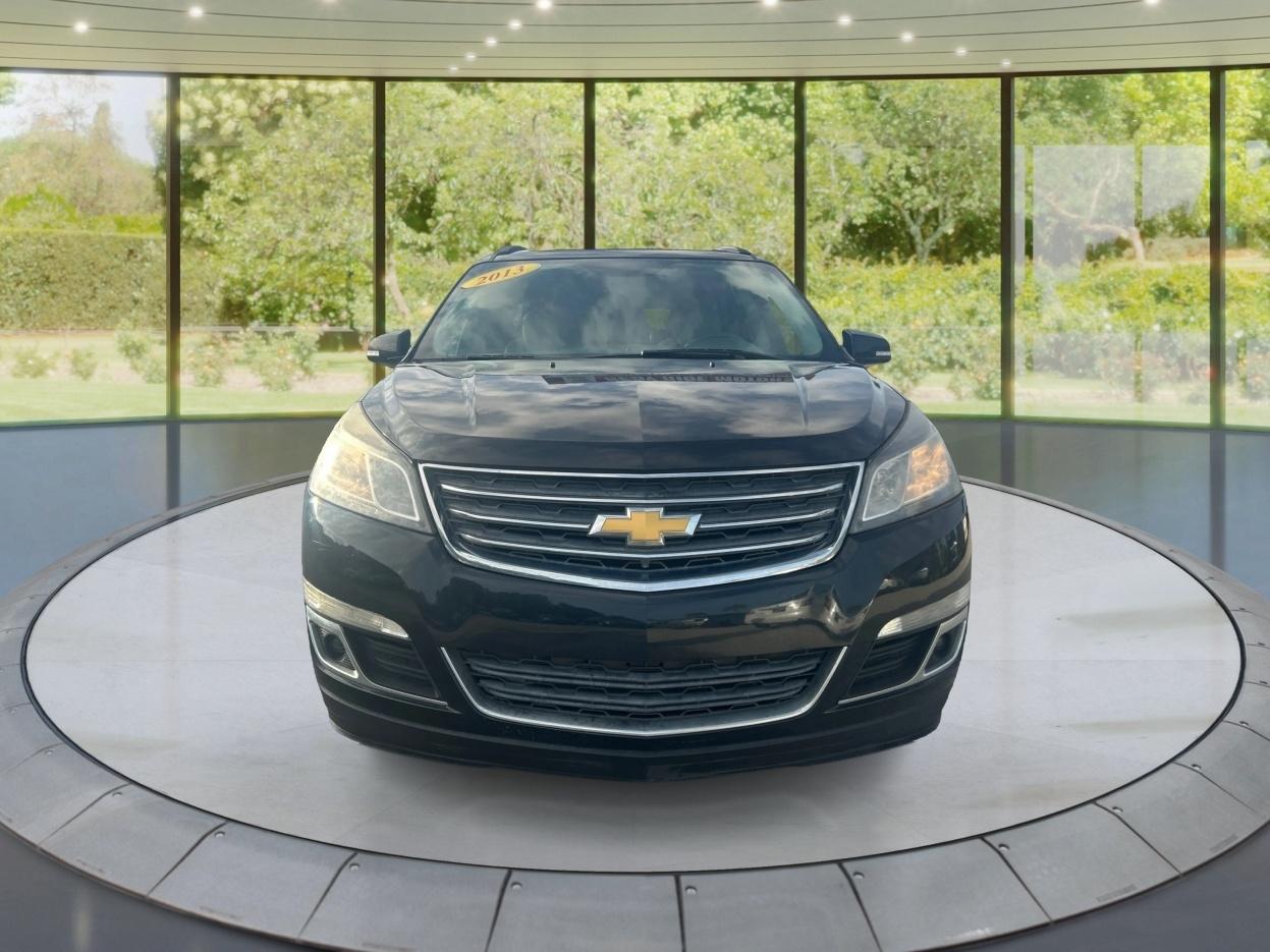 Chevrolet Traverse 2LT FWD 2013