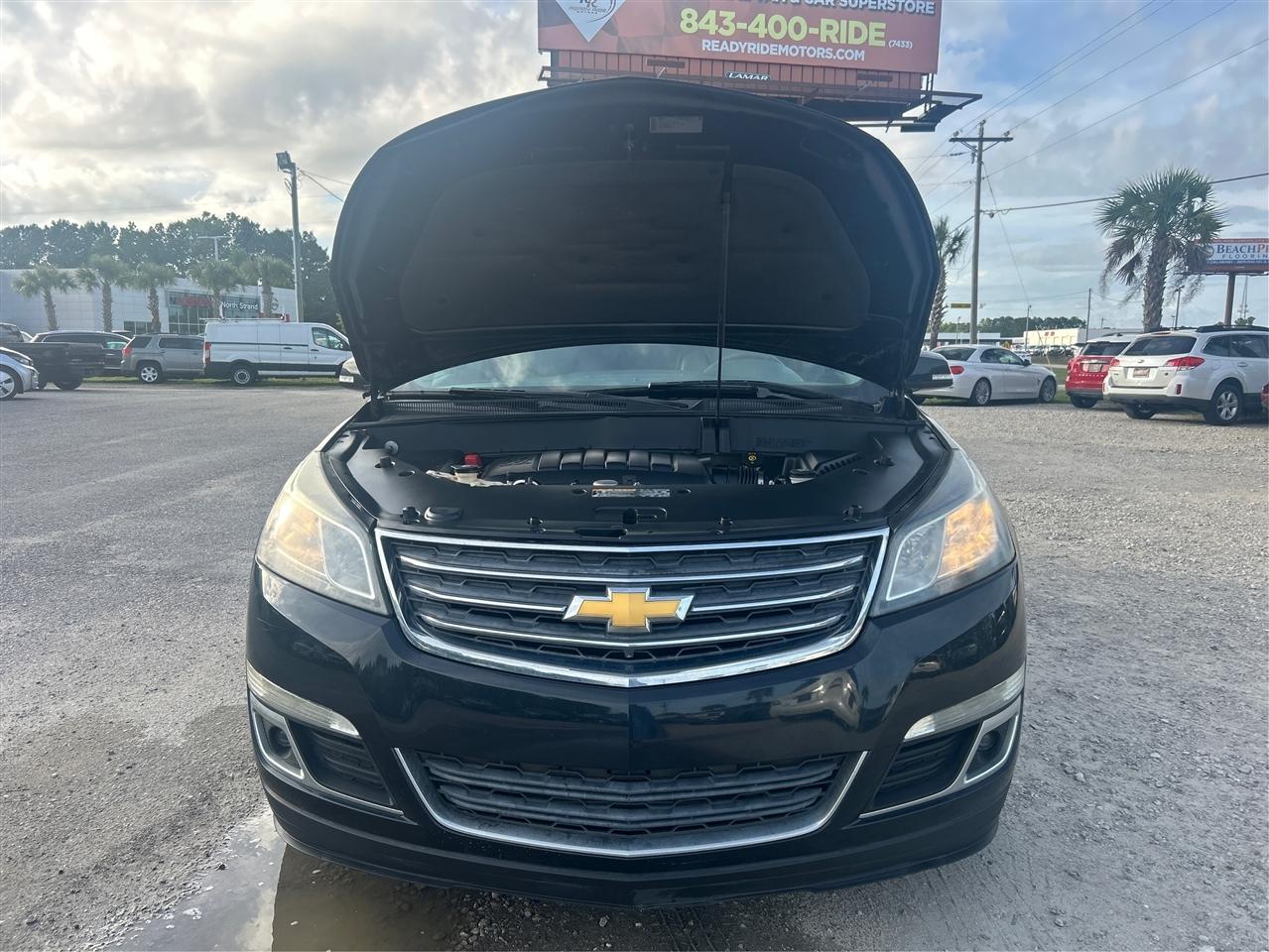 Chevrolet Traverse 2LT FWD 2013