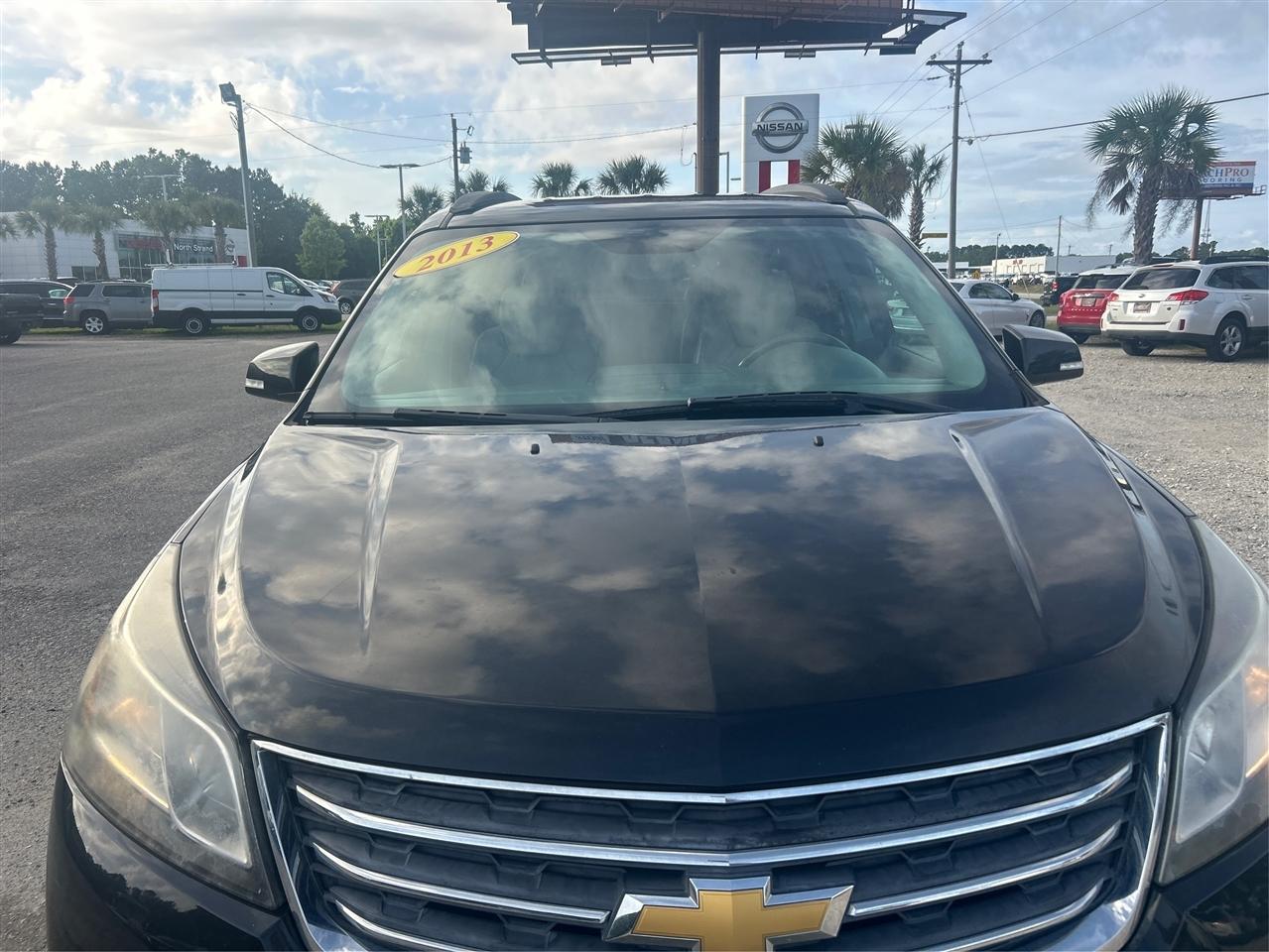 Chevrolet Traverse 2LT FWD 2013