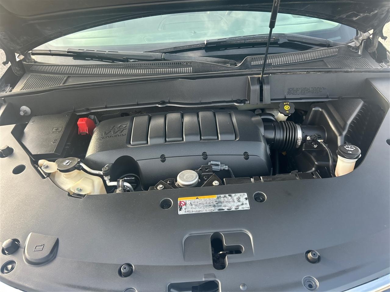 Chevrolet Traverse 2LT FWD 2013