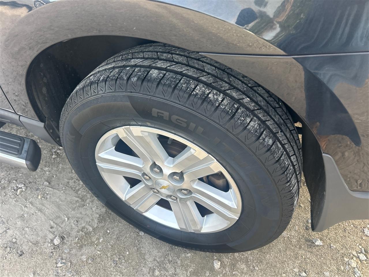 Chevrolet Traverse 2LT FWD 2013