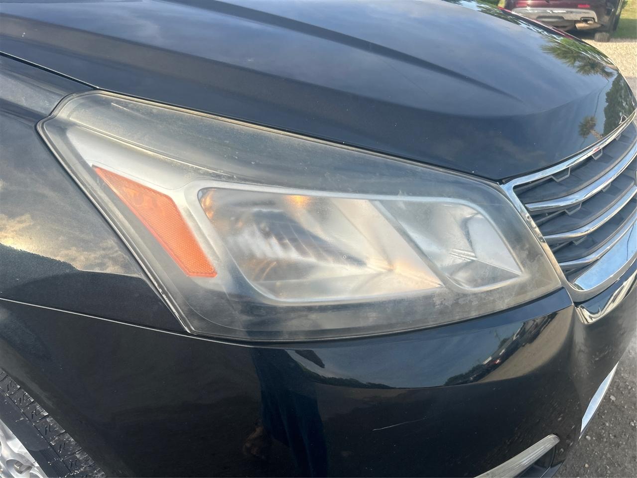 Chevrolet Traverse 2LT FWD 2013