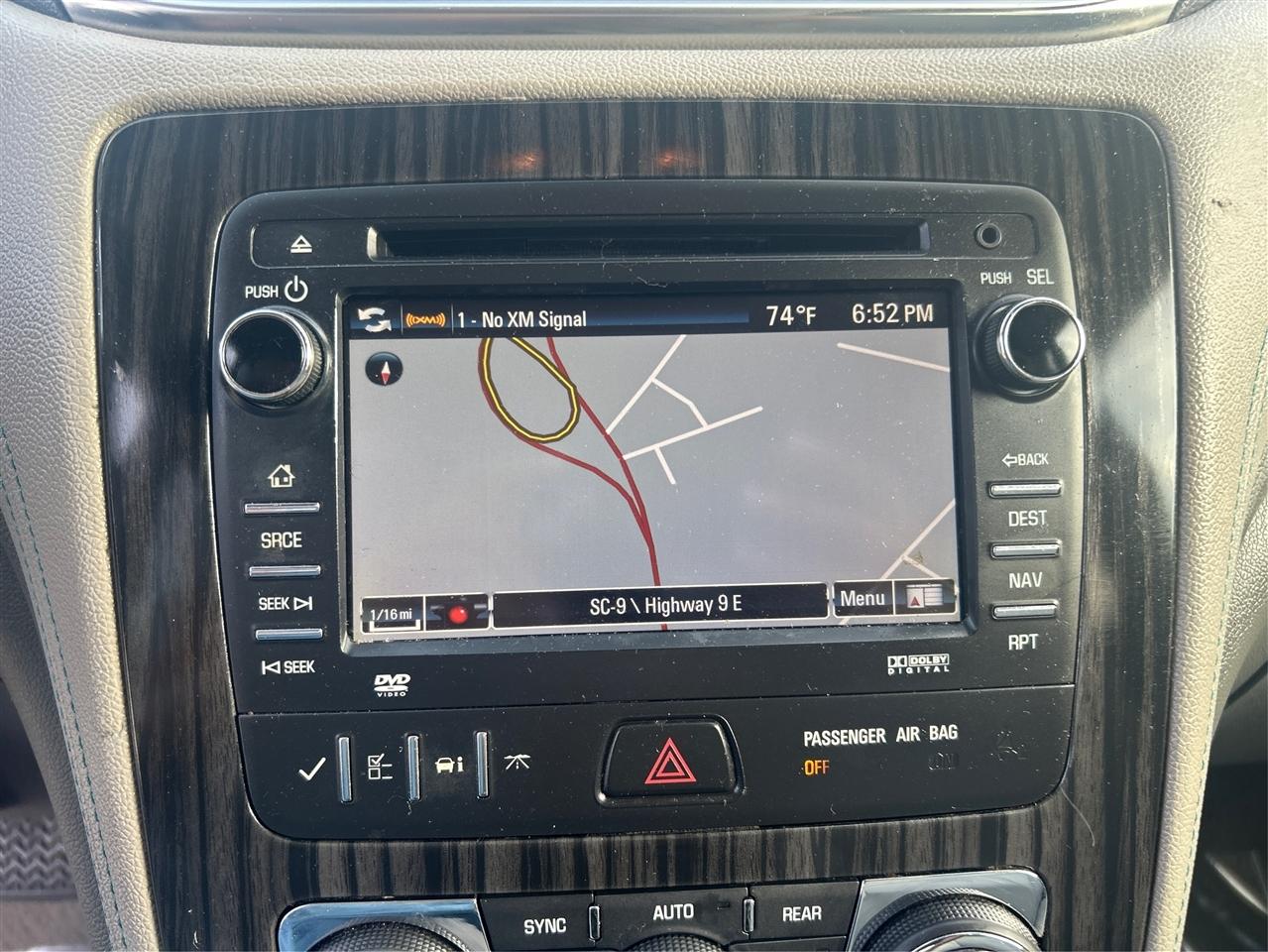 Chevrolet Traverse 2LT FWD 2013