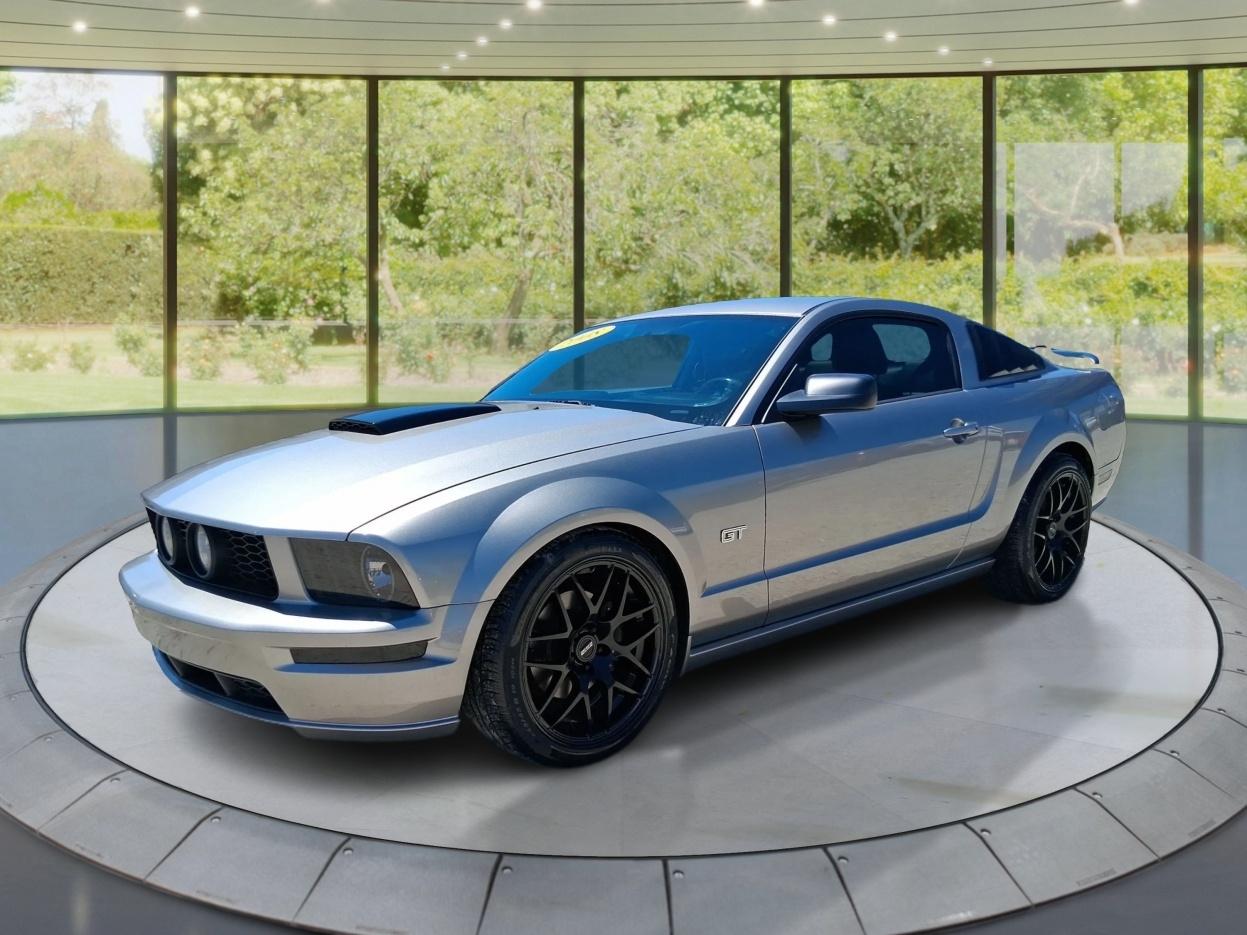 2008 Ford Mustang GT Deluxe Coupe