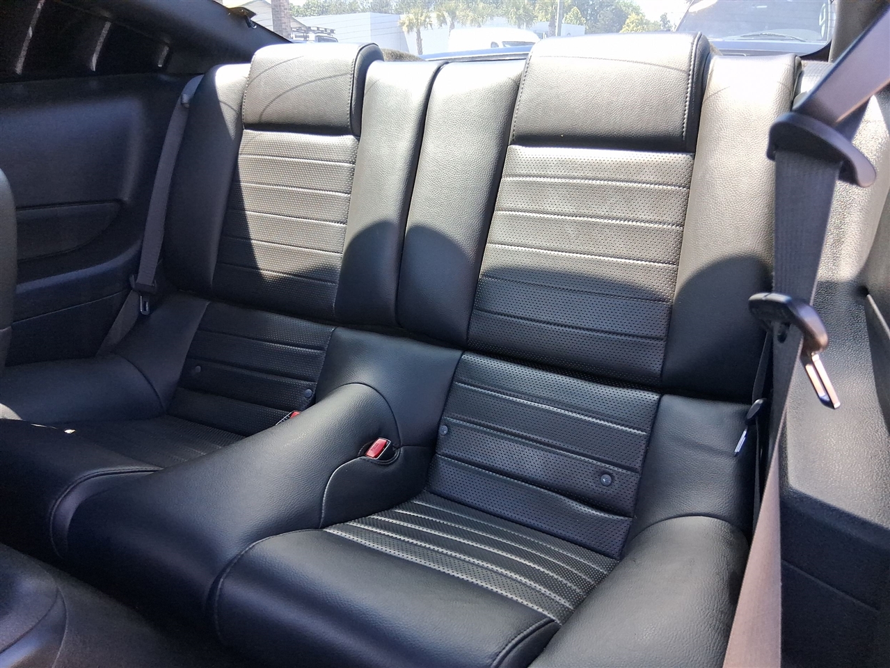 Ford Mustang GT Deluxe Coupe 2008