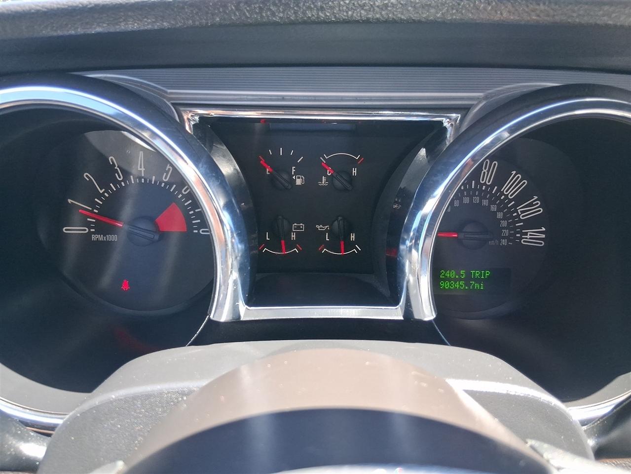 Ford Mustang GT Deluxe Coupe 2008