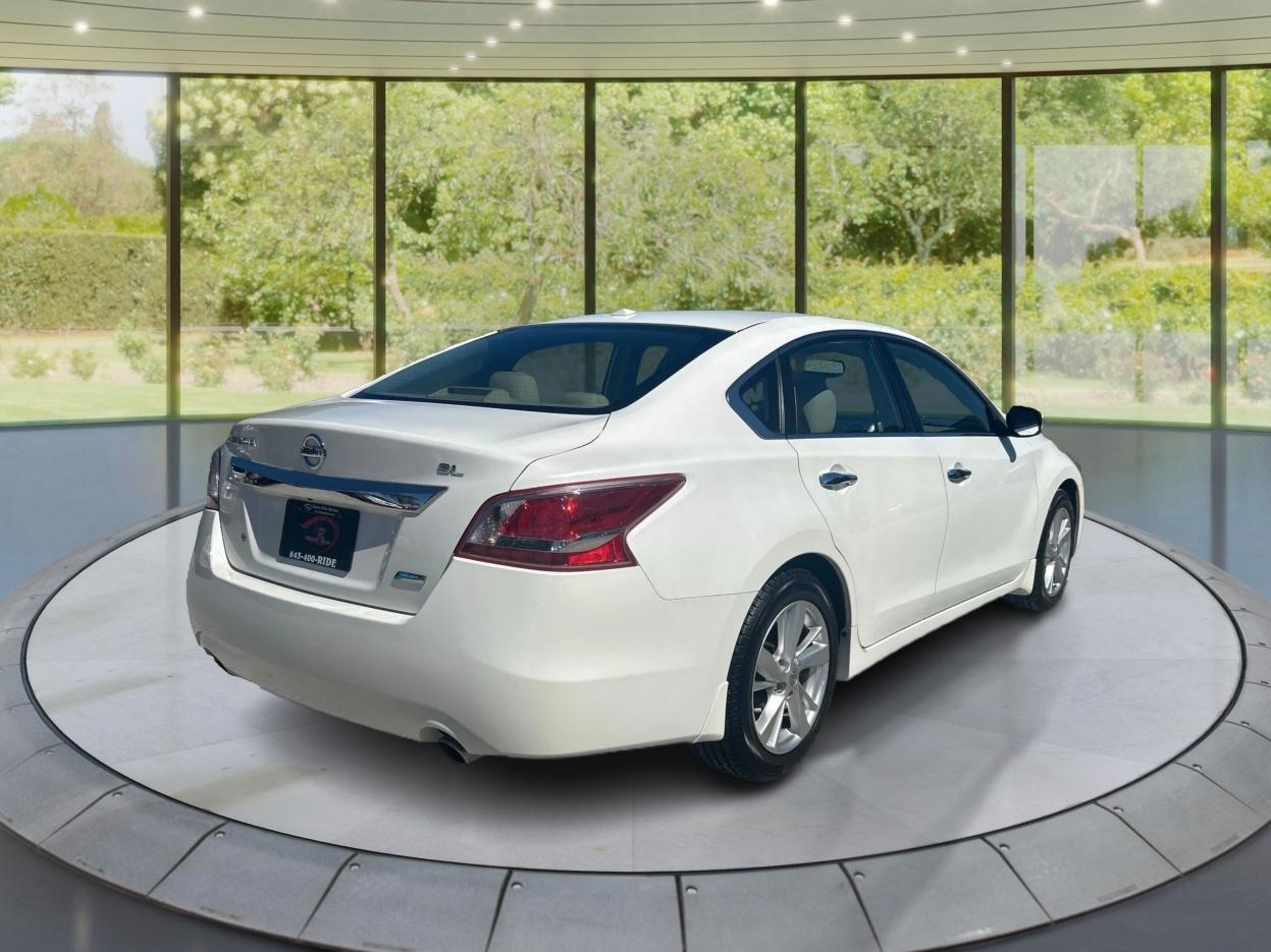 Nissan Altima 2.5 SL 2013