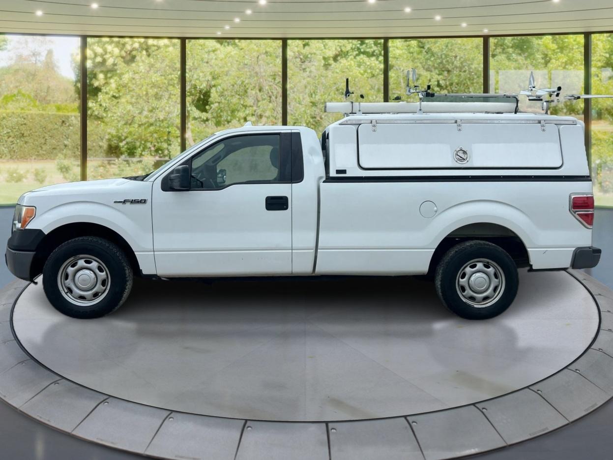 Ford F-150 XLT 8-ft. Bed 2WD 2012