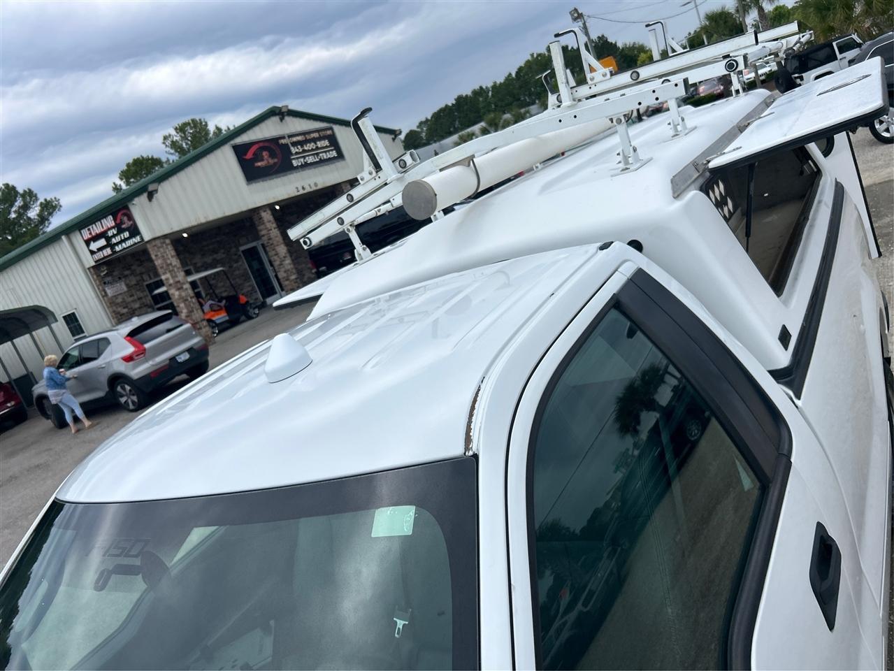 Ford F-150 XLT 8-ft. Bed 2WD 2012