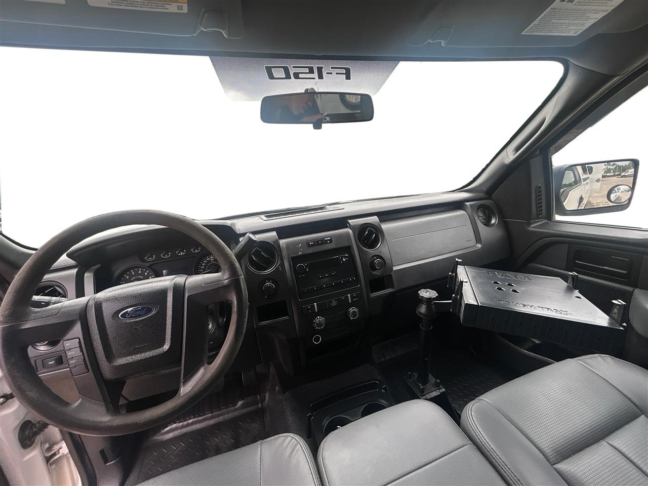 Ford F-150 XLT 8-ft. Bed 2WD 2012
