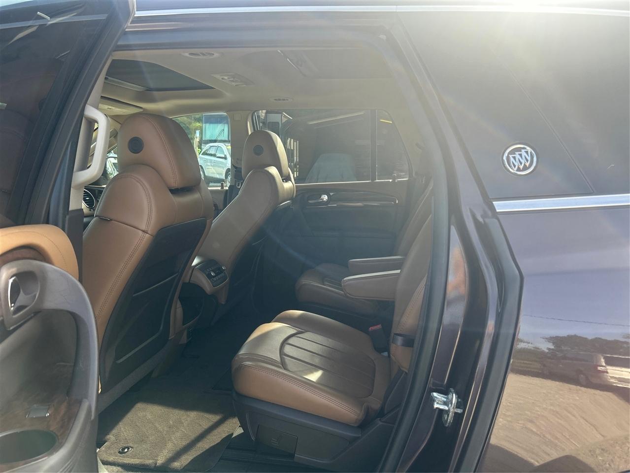 Buick Enclave Leather AWD 2015