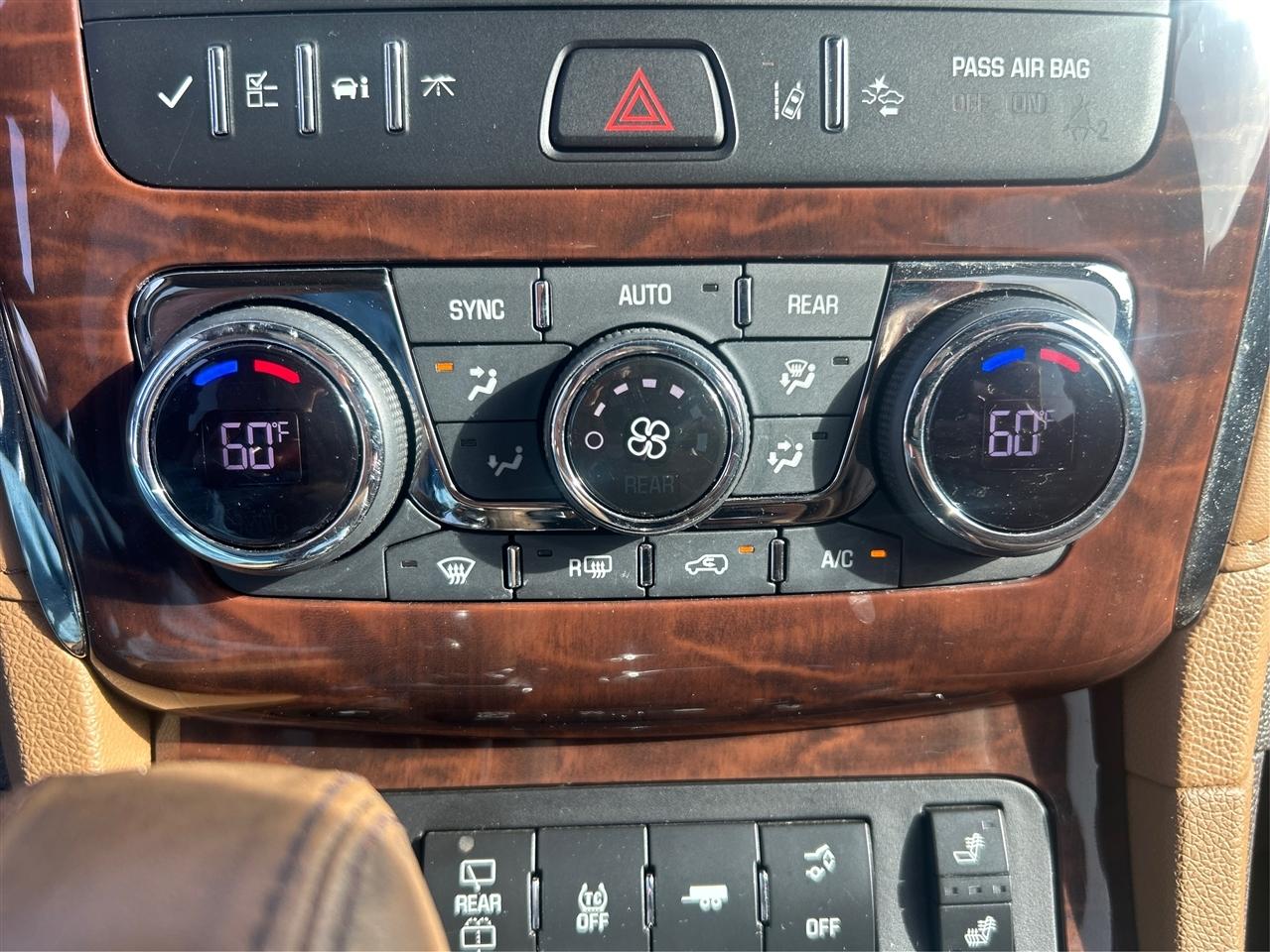 Buick Enclave Leather AWD 2015