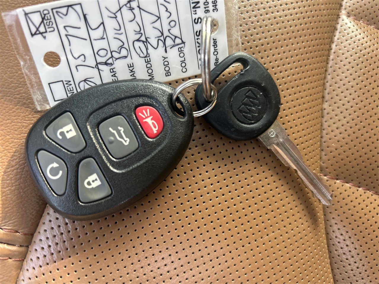 Buick Enclave Leather AWD 2015