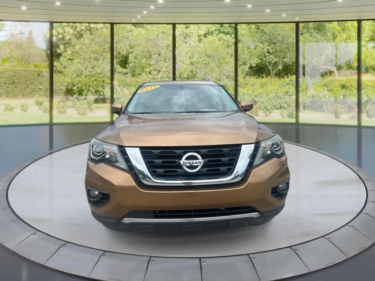 Nissan Pathfinder Platinum 4WD 2017