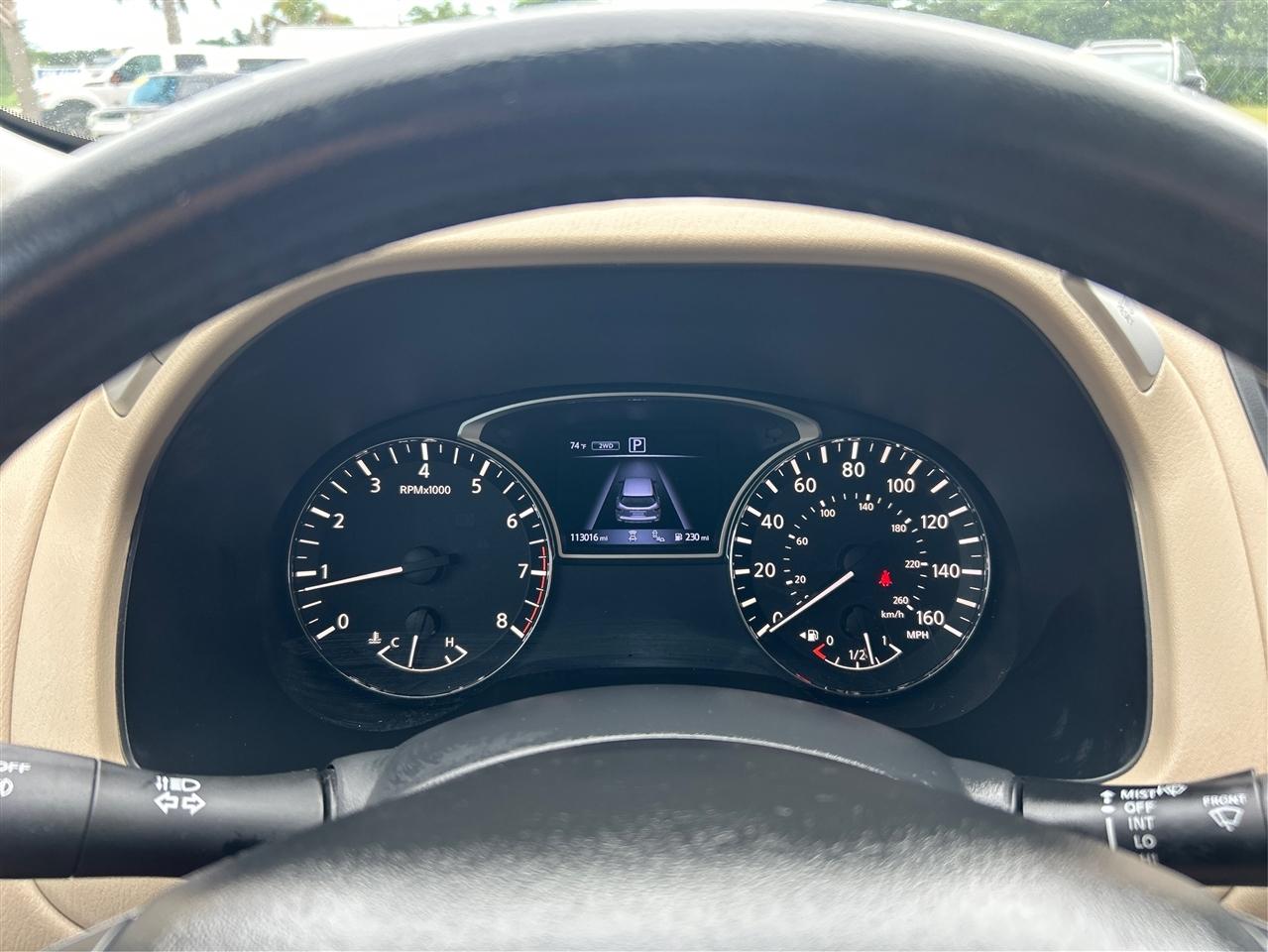 Nissan Pathfinder Platinum 4WD 2017