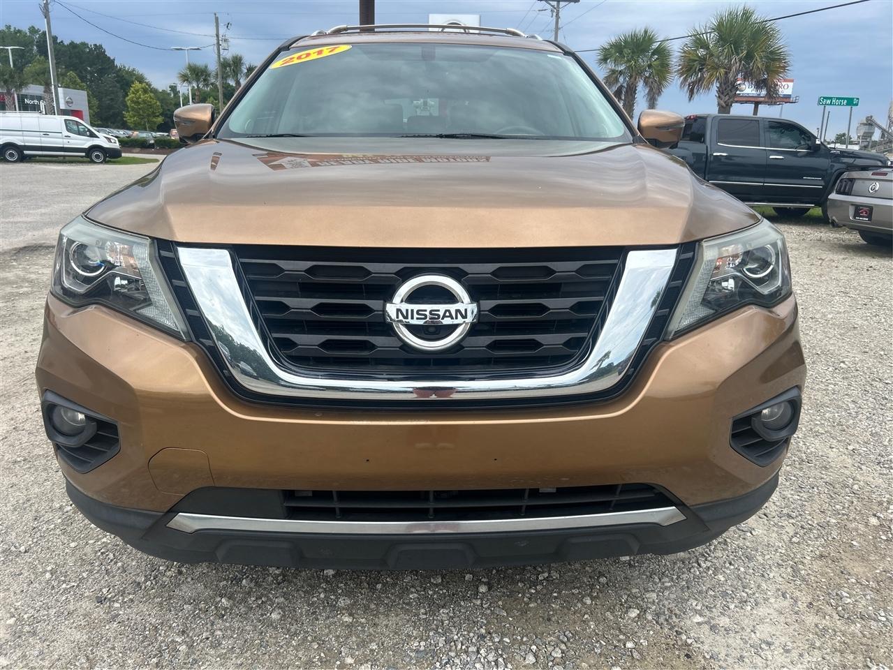 Nissan Pathfinder Platinum 4WD 2017