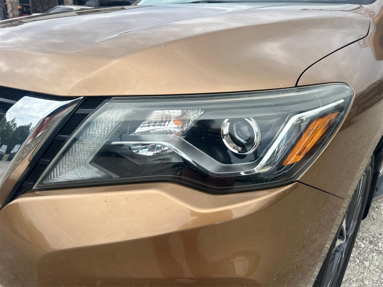 Nissan Pathfinder Platinum 4WD 2017