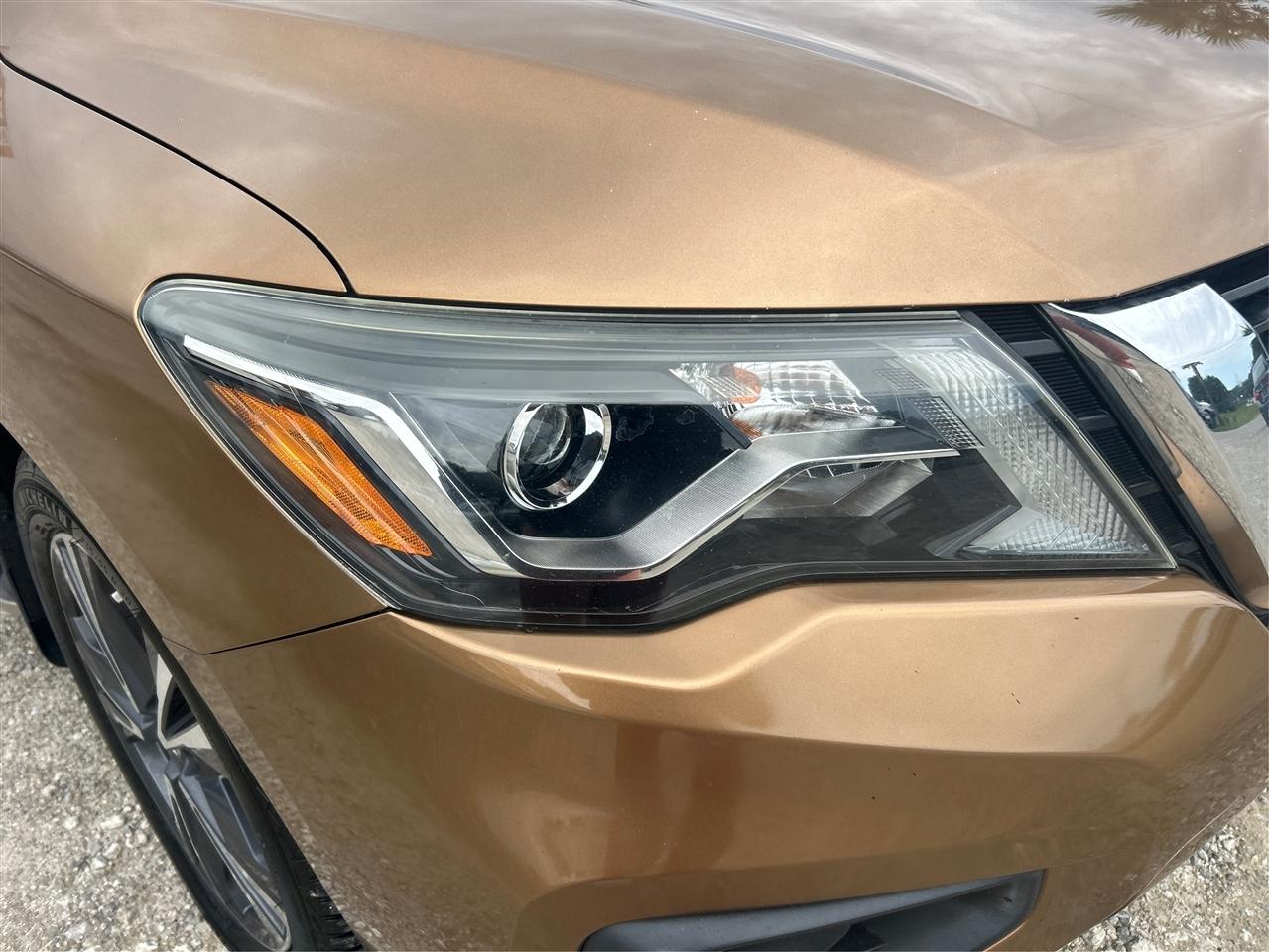 Nissan Pathfinder Platinum 4WD 2017