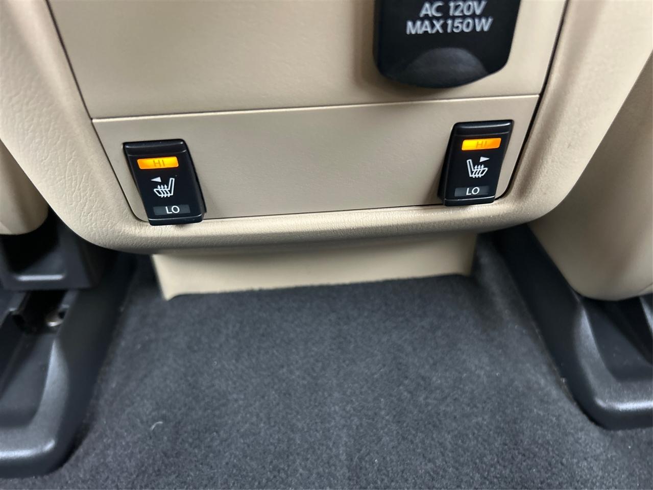 Nissan Pathfinder Platinum 4WD 2017