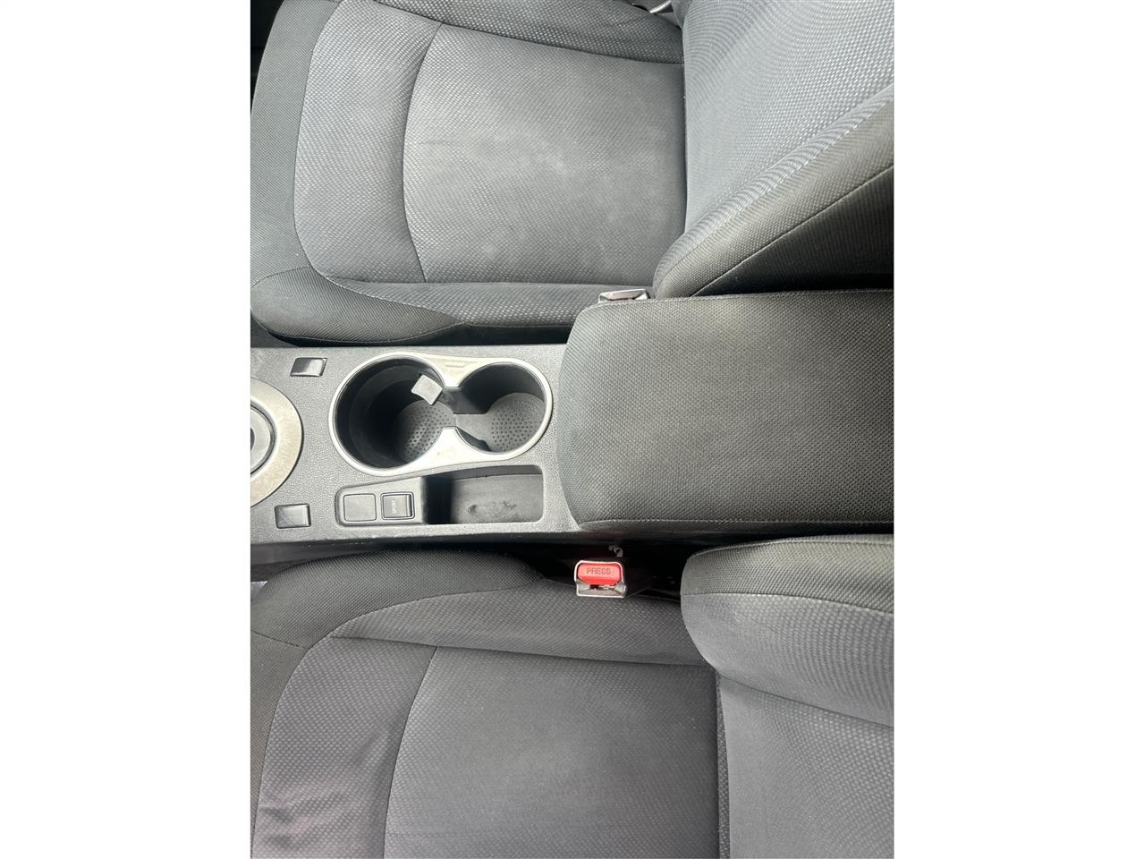Nissan Rogue S 2WD 2013