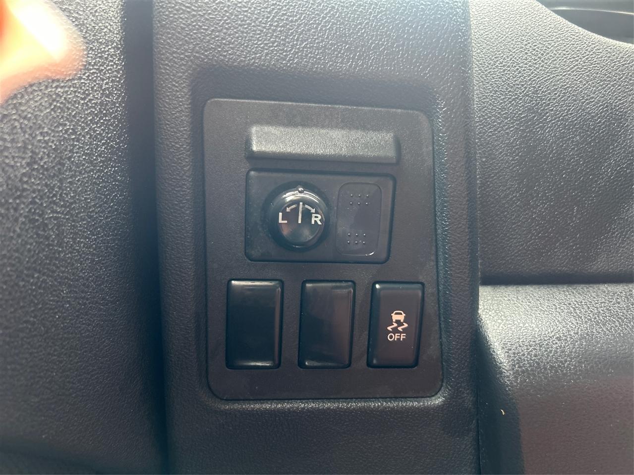 Nissan Rogue S 2WD 2013
