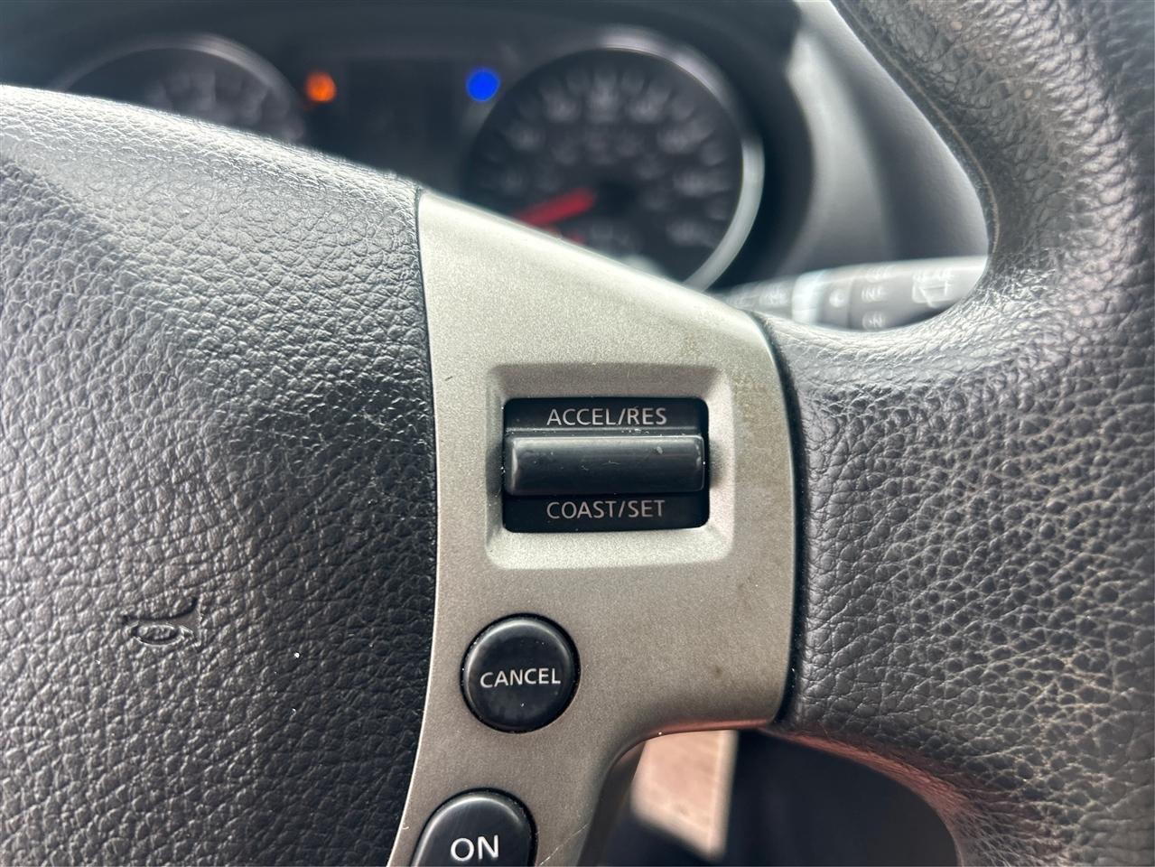 Nissan Rogue S 2WD 2013