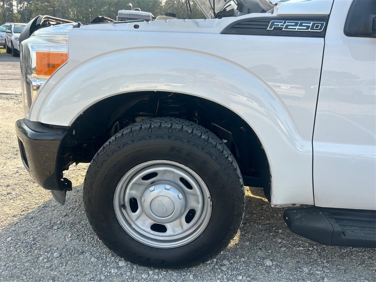 Ford F-250 SD XLT 2WD 2016