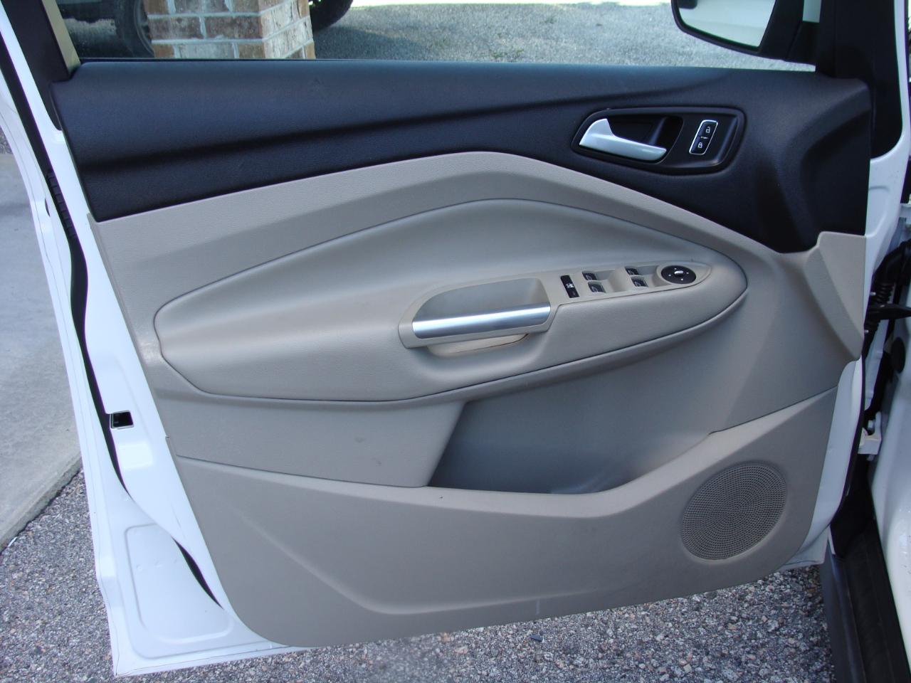 Ford C-Max Hybrid SE 2014