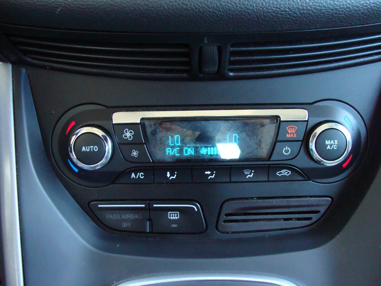 Ford C-Max Hybrid SE 2014