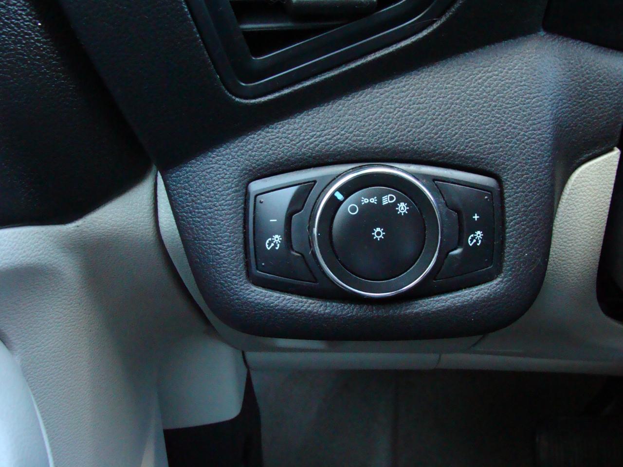 Ford C-Max Hybrid SE 2014