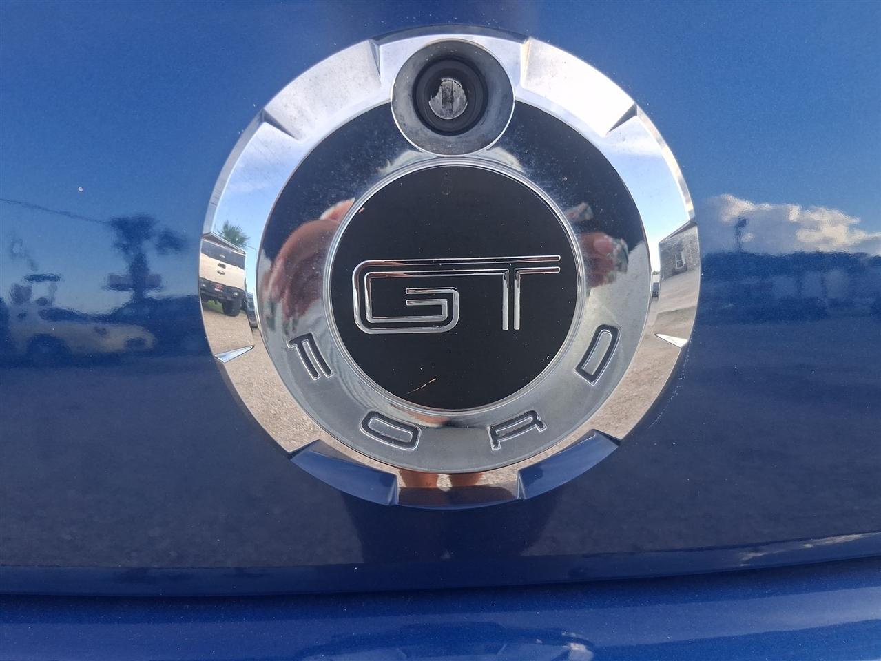 Ford Mustang GT Deluxe Convertible 2008