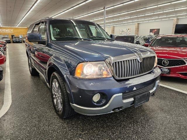 Lincoln Navigator Luxury 4WD 2003