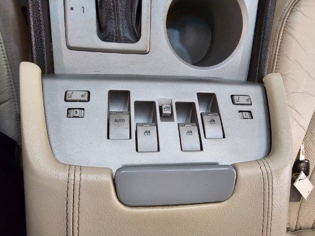 Lincoln Navigator Luxury 4WD 2003