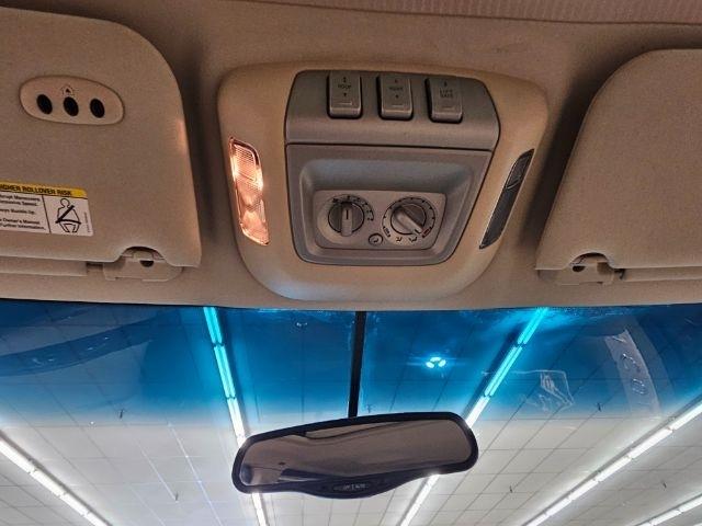 Lincoln Navigator Luxury 4WD 2003