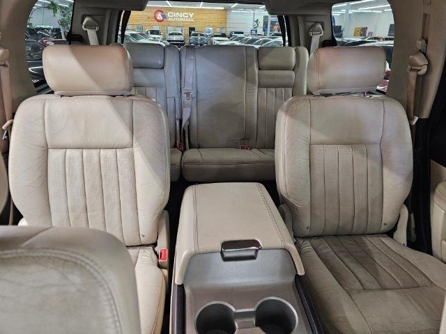 Lincoln Navigator Luxury 4WD 2003
