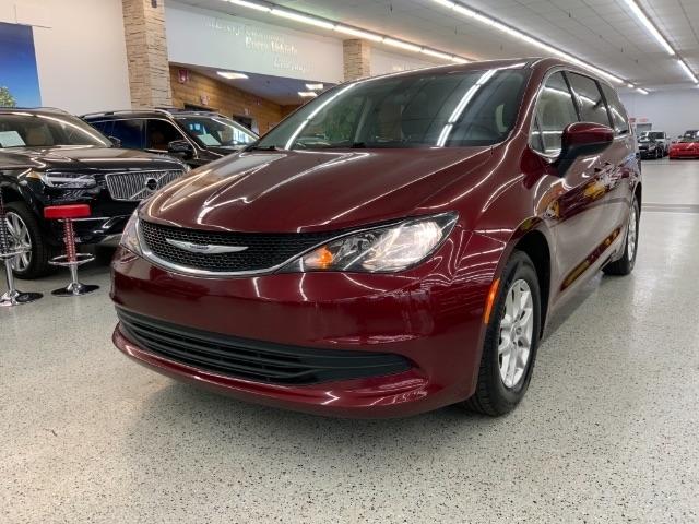 Chrysler Voyager LX FWD 2020