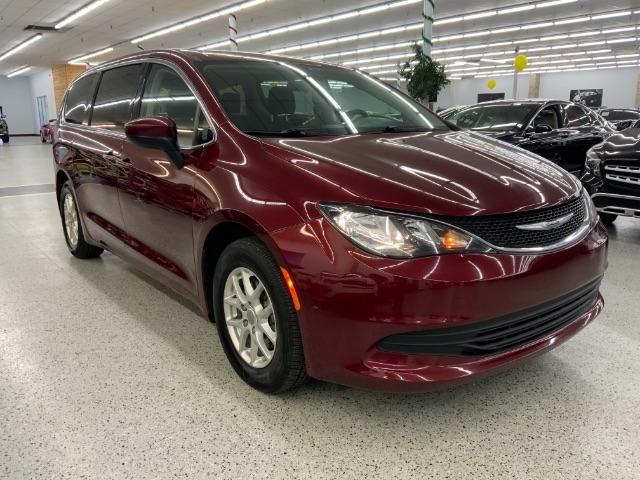 Chrysler Voyager LX FWD 2020