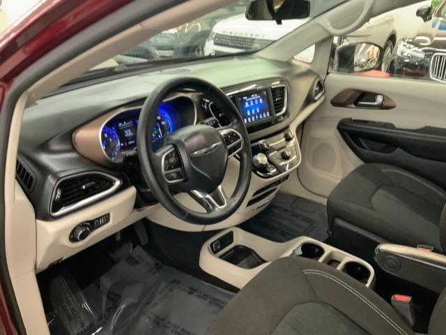 Chrysler Voyager LX FWD 2020