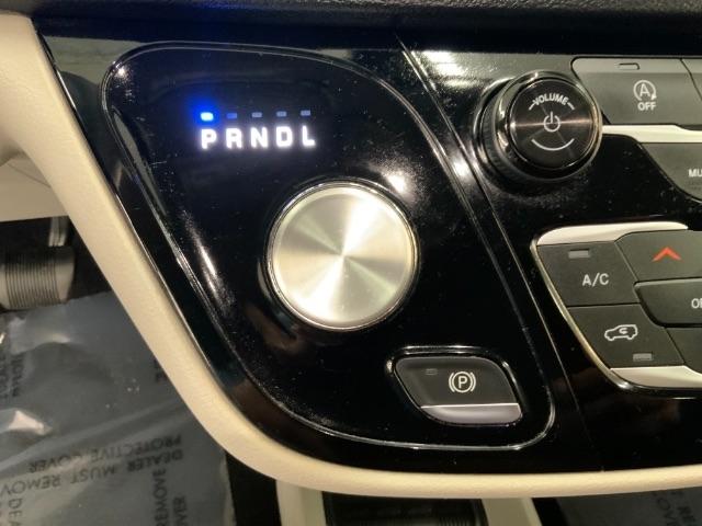 Chrysler Voyager LX FWD 2020