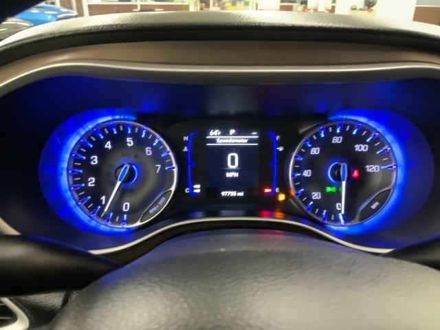 Chrysler Voyager LX FWD 2020