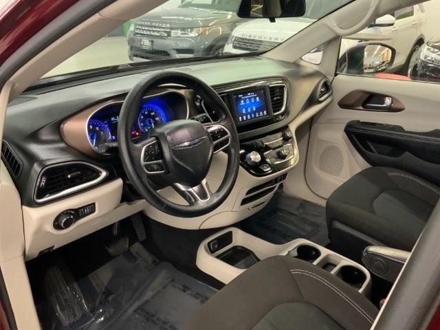 Chrysler Voyager LX FWD 2020