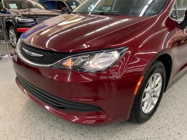 Chrysler Voyager LX FWD 2020