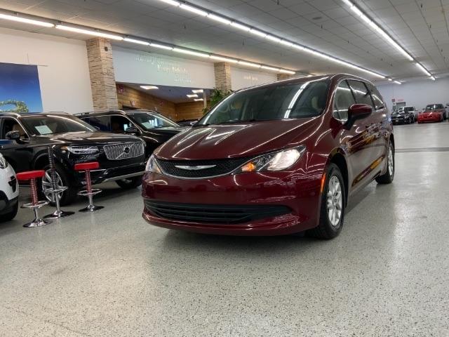 Chrysler Voyager LX FWD 2020