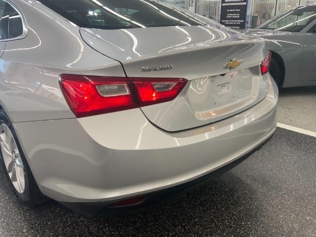 Chevrolet Malibu 4dr Sdn LT w/1LT 2017