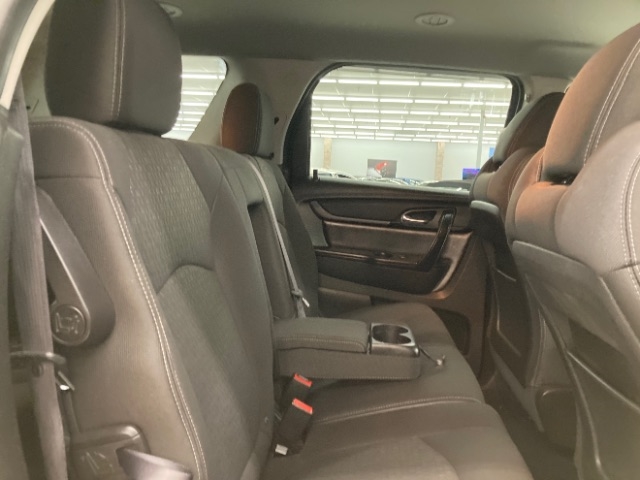 GMC Acadia FWD 4dr SLE w/SLE-1 2015